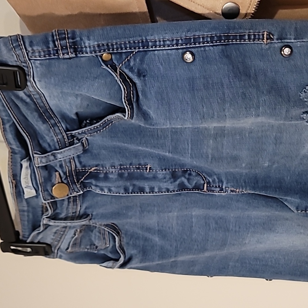 K. Jordan Jeans Raw Hem - Rhinestone Studs - Picture 6 of 14